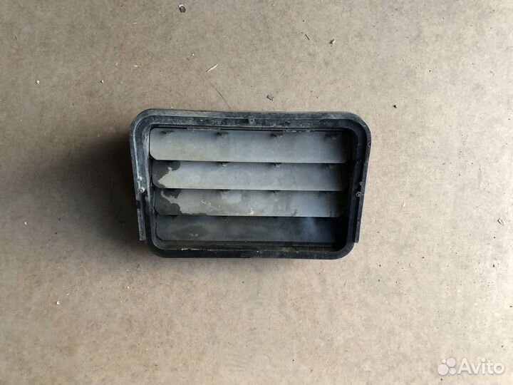 Решетка вентиляционная Mercedes GLE V167