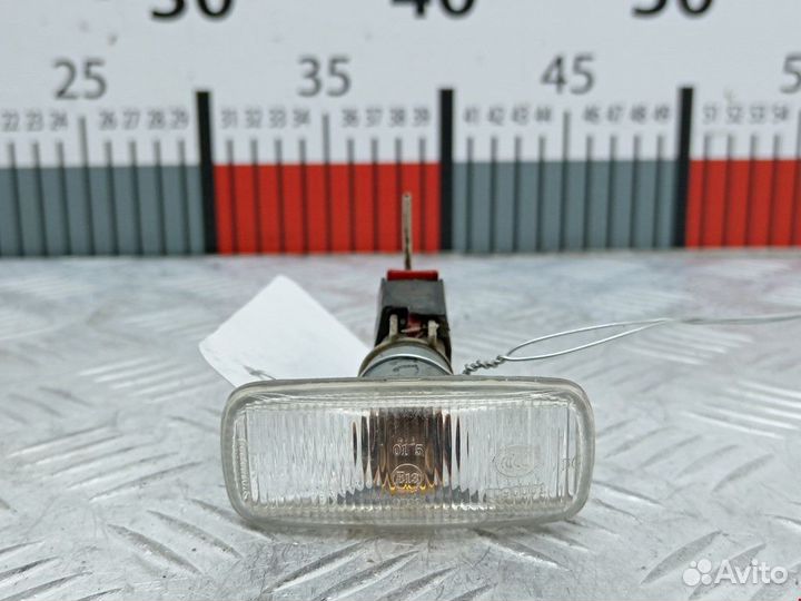 Повторитель передний левый Dodge Nitro 2007