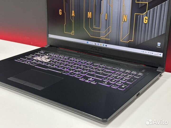 Игровой Asus TUF 17.3