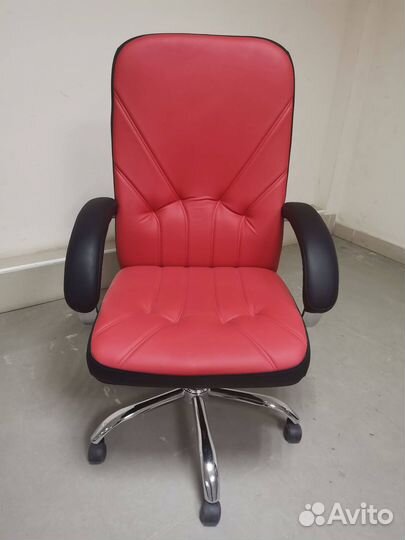 Компьютерное кресло