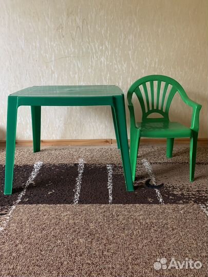 Столик детский