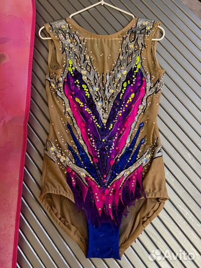 Купальник гимнастический для выступлений