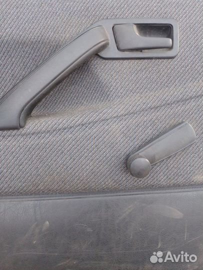 Дверь задняя левая Volkswagen Passat