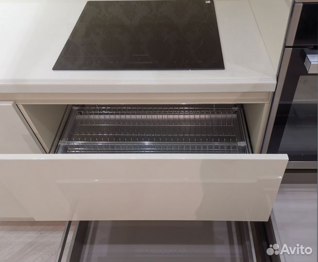 Прямая кухня на заказ под ключ