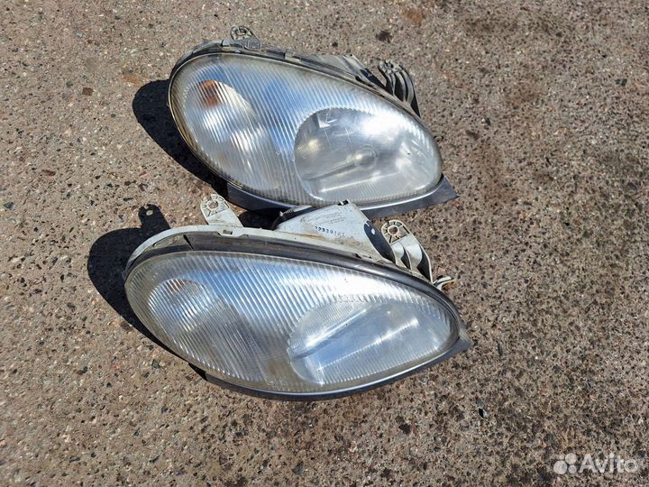 Передняя правая фара chevrolet lanos