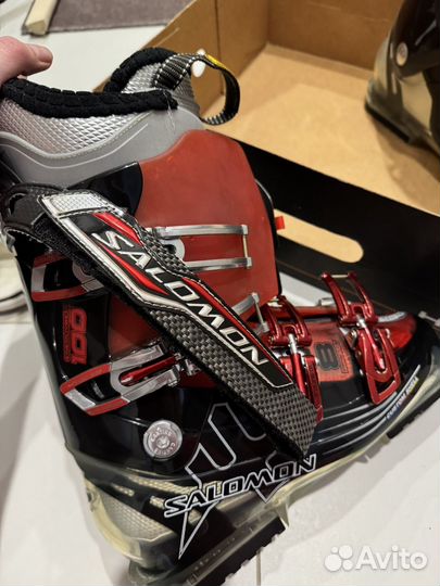 Горнолыжные ботинки