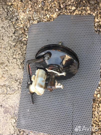 Nissan primera p 10 вакуумный усилитель тормозов