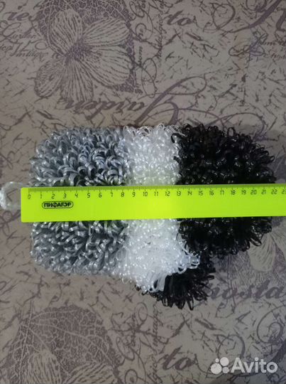 Мочалка - варежка ручной работы 