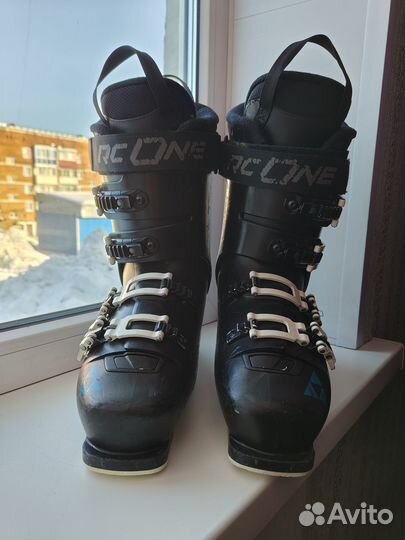 Горнолыжные ботинки fischer 26.5 41р