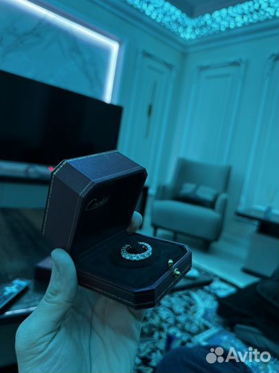 Кольцо с бриллиантом 5 карат