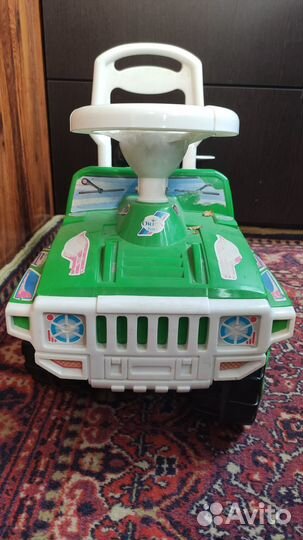 Детская машинка толокар