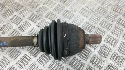 Привод передний левый renault laguna 3 (93E44KS01)