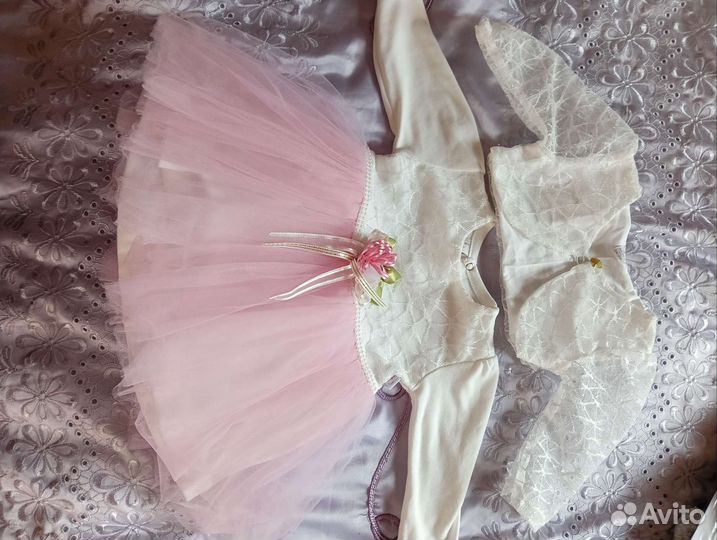 Платье для девочки 7-9 месяцев