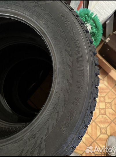 Nokian Tyres Hakkapeliitta 9 SUV 215/65 R16