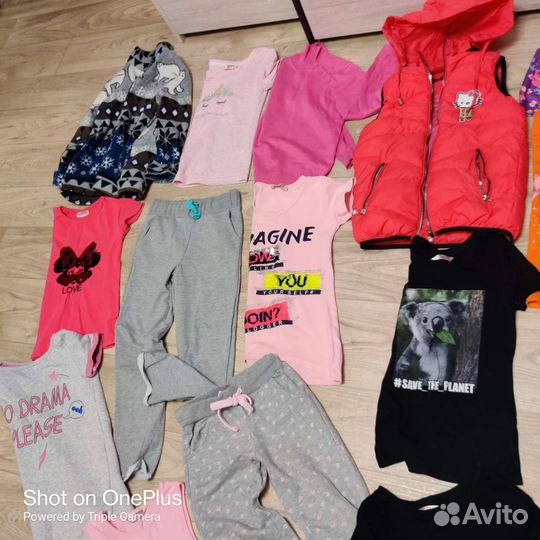 Одежда для девочки пакетом 132-140