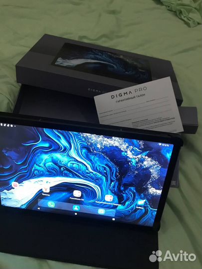Планшет Digma Pro