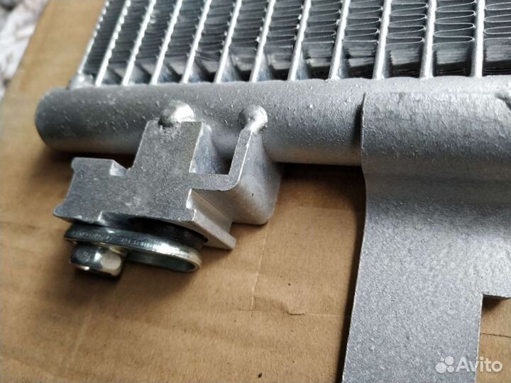 Радиатор кондиционера Opel Astra J Chevrolet Cruze