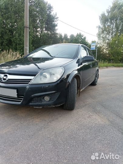 Opel Astra 1.6 МТ, 2008, 296 000 км
