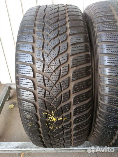 Goodyear UltraGrip Performance 2 225/50 R17 98V