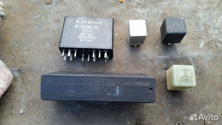 Реле для mercedes 124 201 126 202