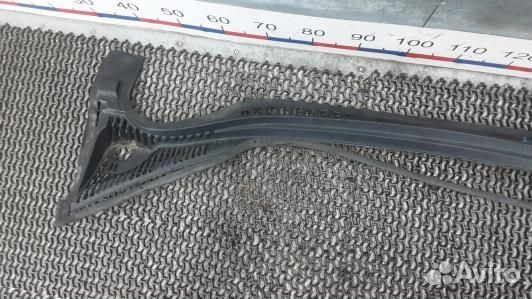 Накладка декоративная (жабо, дождевик) citroen C5