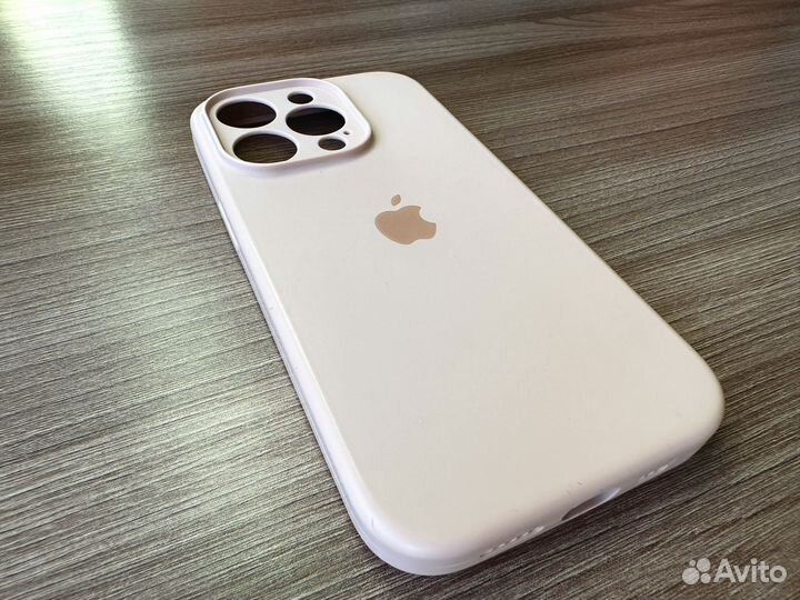 Чехол на iPhone 14 pro