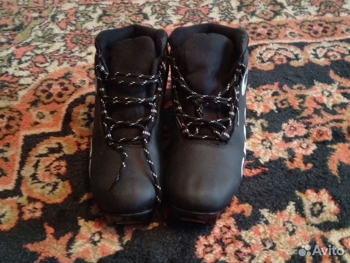 Лыжные ботинки nordway 38 и SMART 40