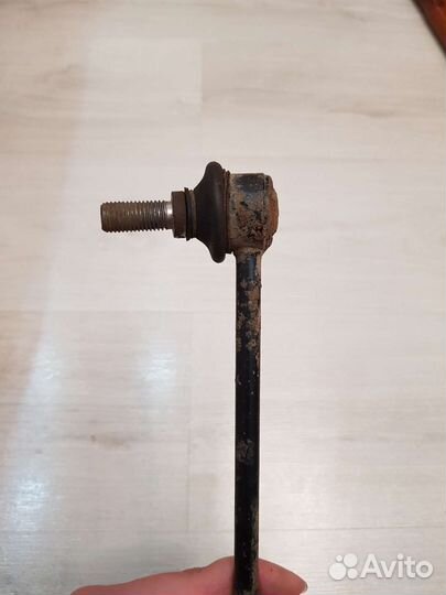 Стойка стабилизатора