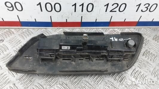 Фара галогенная правая передняя mercedes benz M-cl