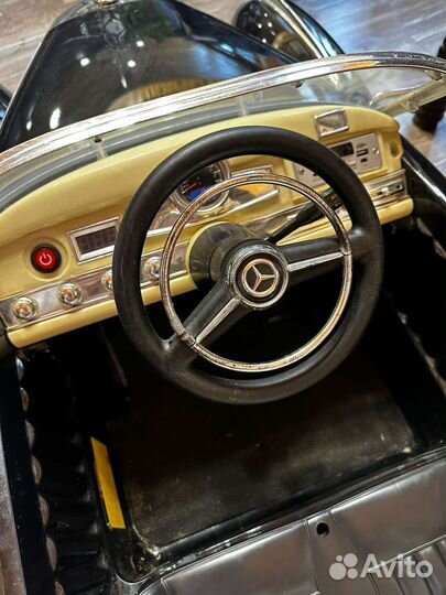 Детский электромобиль бу