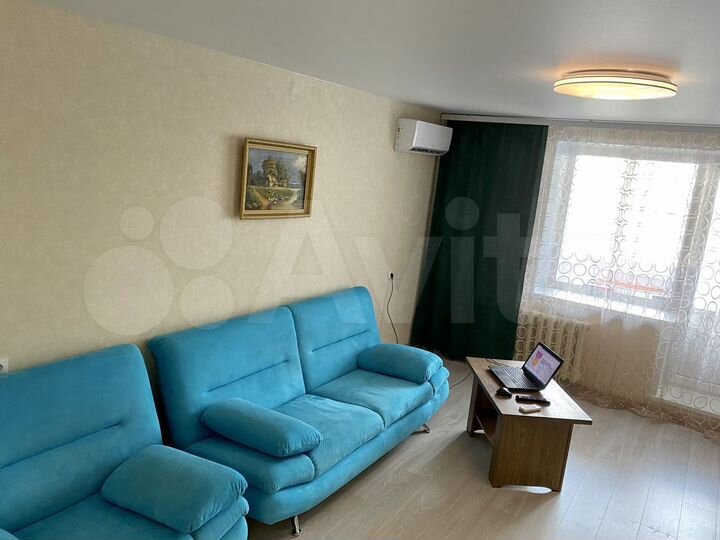 3-к. квартира, 90 м², 5/10 эт.