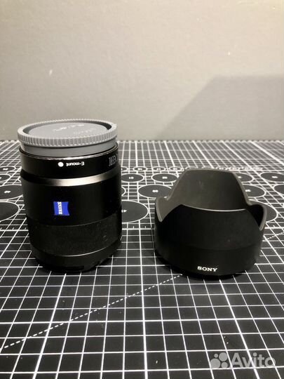 Объектив Sony Carl Zeiss FE 1.8/55