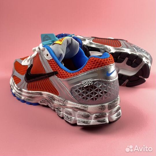 Кроссовки Nike Air Zoom Vomero 5 (Оригинал)