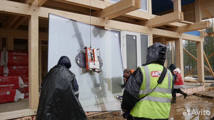 Вакуумный захват для стекла и сэндвич-панелей