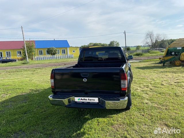 Nissan NP300 2.5 MT, 2014, 241 000 км с пробегом, цена 1500000 руб.