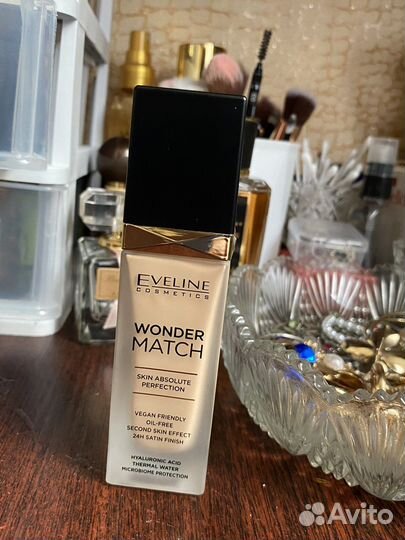 Тональный крем eveline