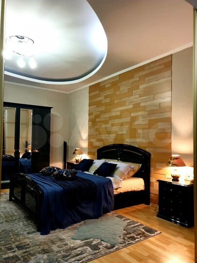 2-к. квартира, 120 м², 2/10 эт.