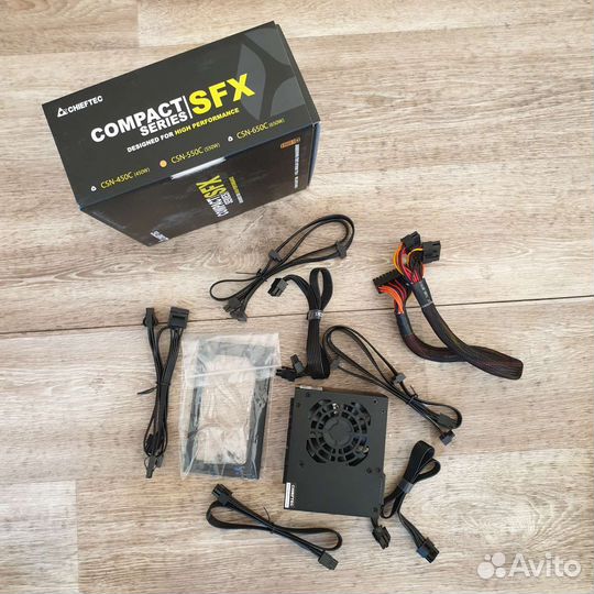 Блок питания SFX chieftec CSN-550C