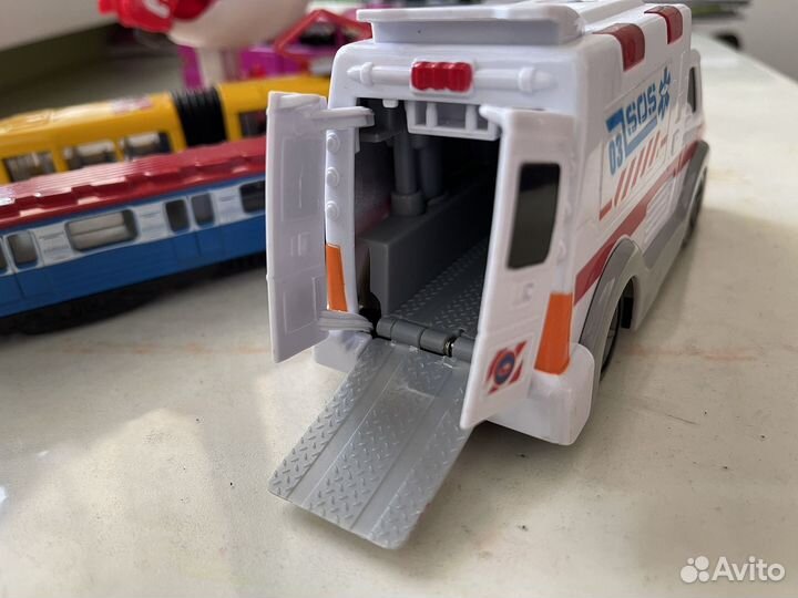 Детские машинки игрушки со звуком