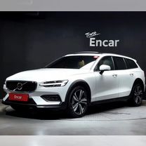 Volvo V60 Cross Country 2.0 AT, 2020, 22 000 км, с пробегом, цена 4 815 000 руб.