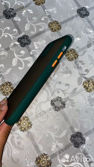 Чехол на iPhone 11