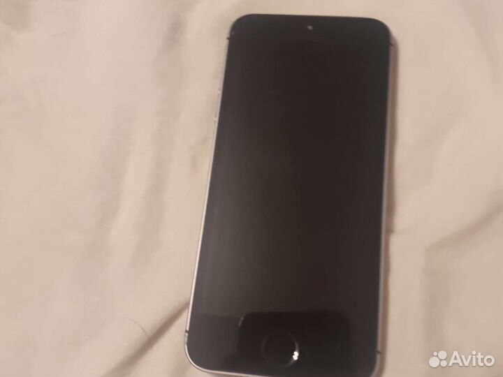 iPhone 5 s на запчасти (бронь )