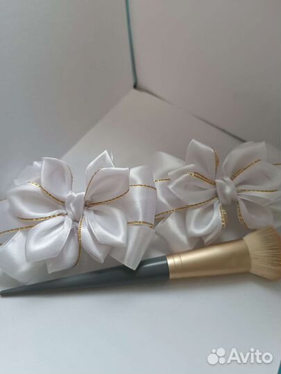 Бантики для волос в школу