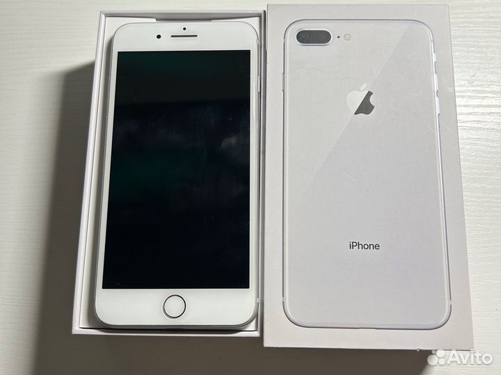Телефон iPhone 8 plus