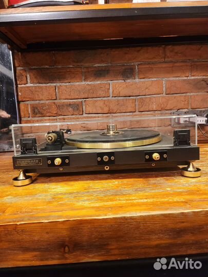 Проигрыватель винила maranz tt42