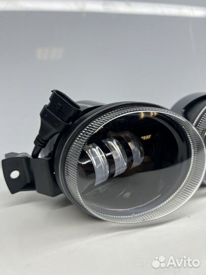 Противотуманные фары BMW X5 E70