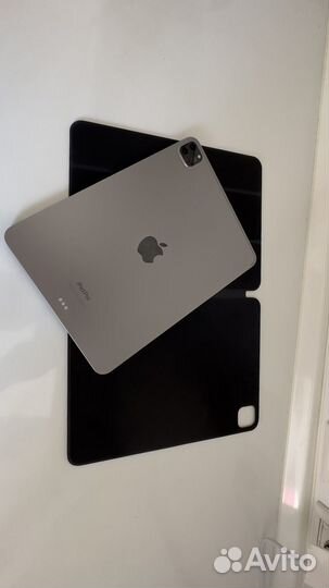 Apple iPad Pro 11 2022,M2,128 гб,Wi-Fi+Smаrt Fоliо
