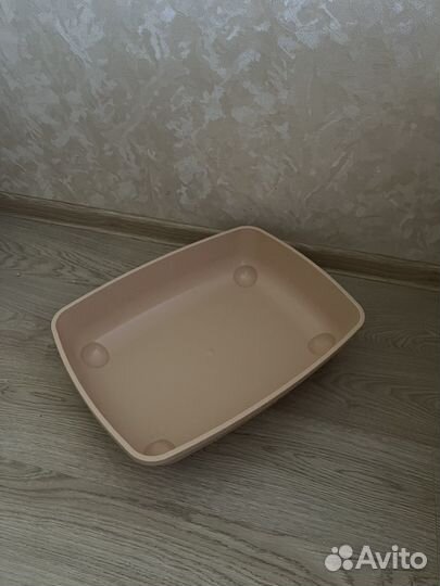 Закрытый туалет-домик для кошек