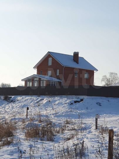 Дом 392 м² на участке 35 сот.