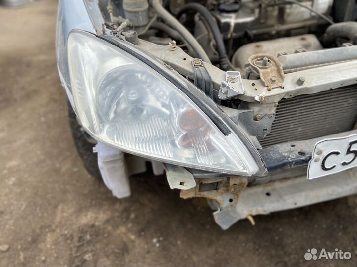 Митсубиси Лансер 9 в разборе